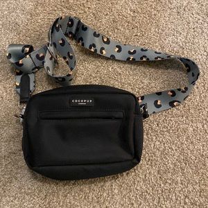 Cocopup London Dog Walking Bag Khaki Leopard